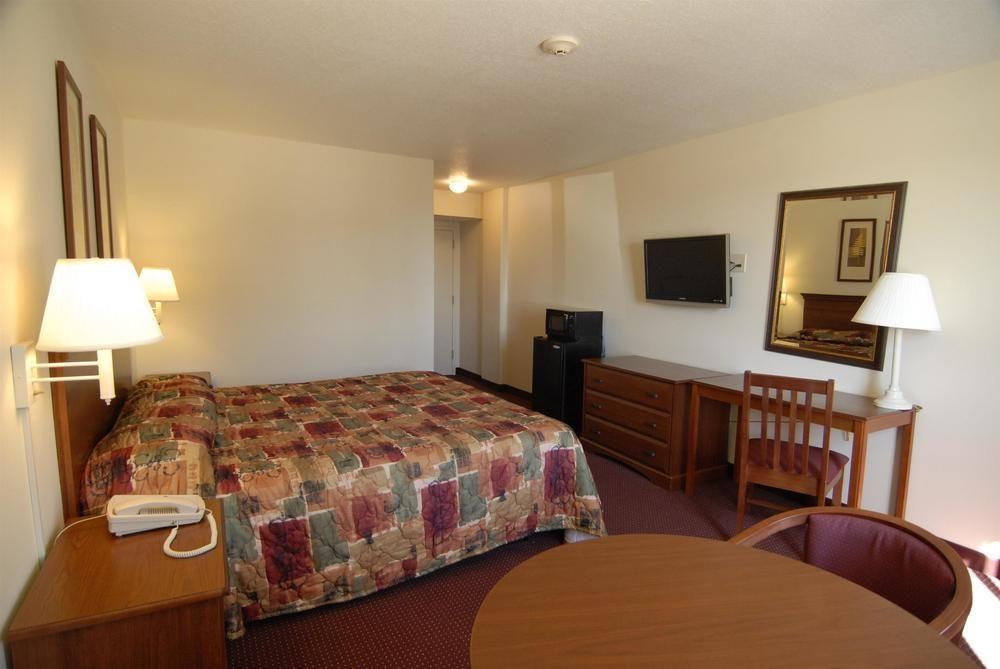 Marina Inn&Suites Chalmette-New Orleans Esterno foto