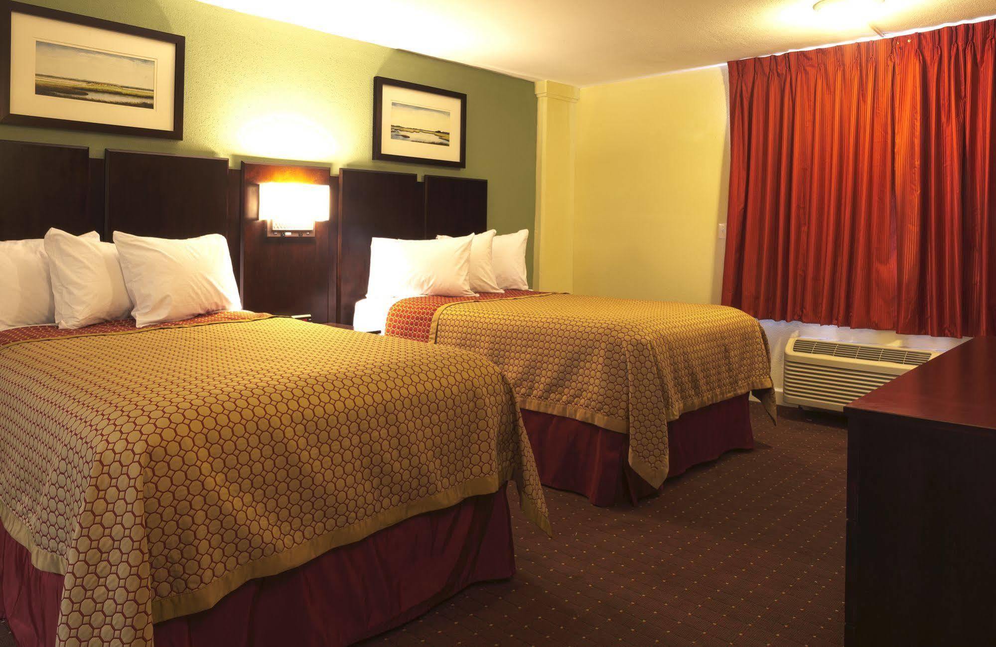 Marina Inn&Suites Chalmette-New Orleans Esterno foto