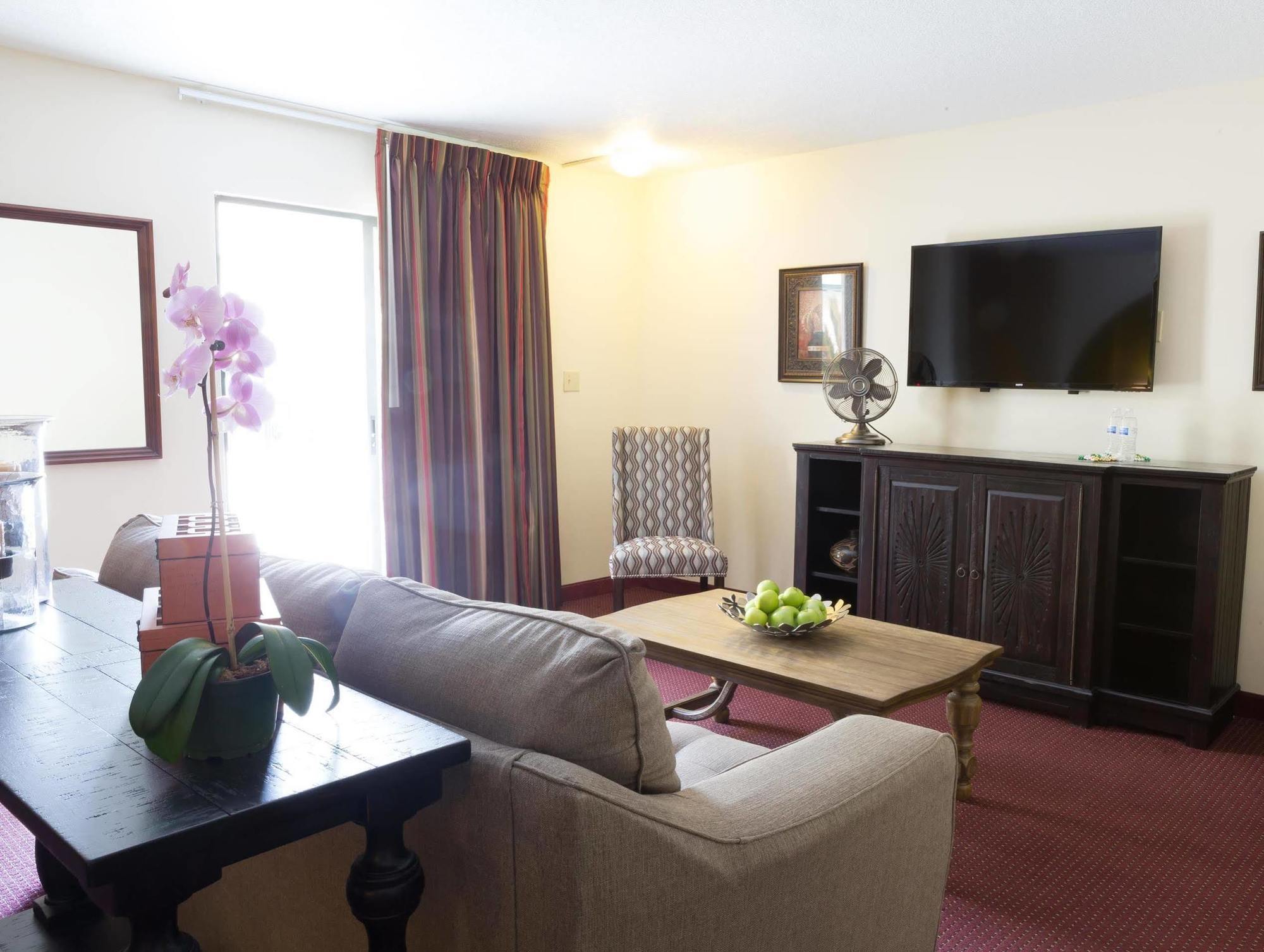 Marina Inn&Suites Chalmette-New Orleans Esterno foto